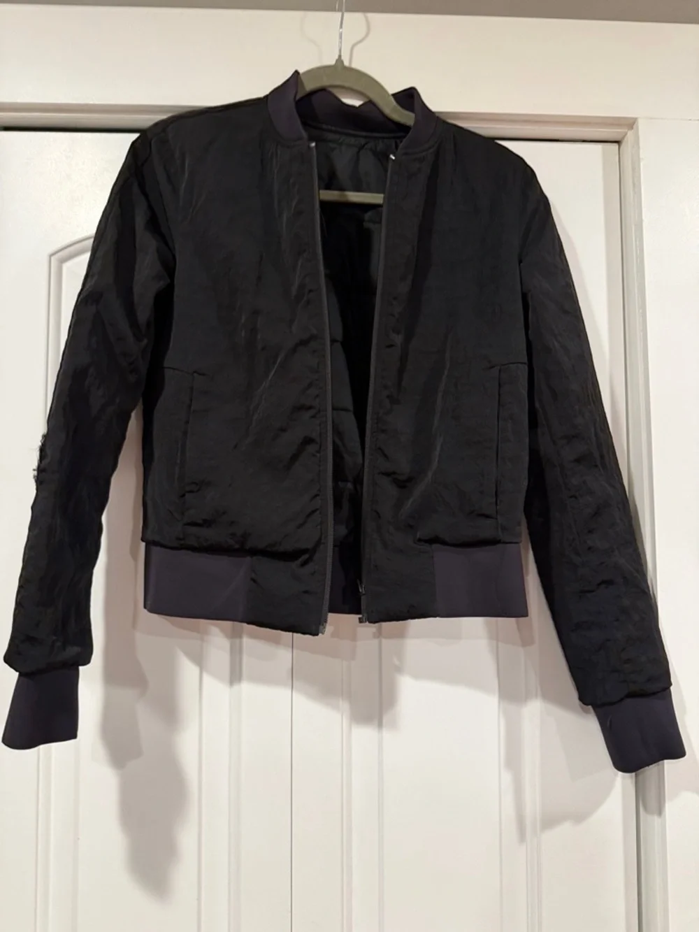 lululemon athletica Black Quilted Bomber reversible‎ bomber Jacket 4